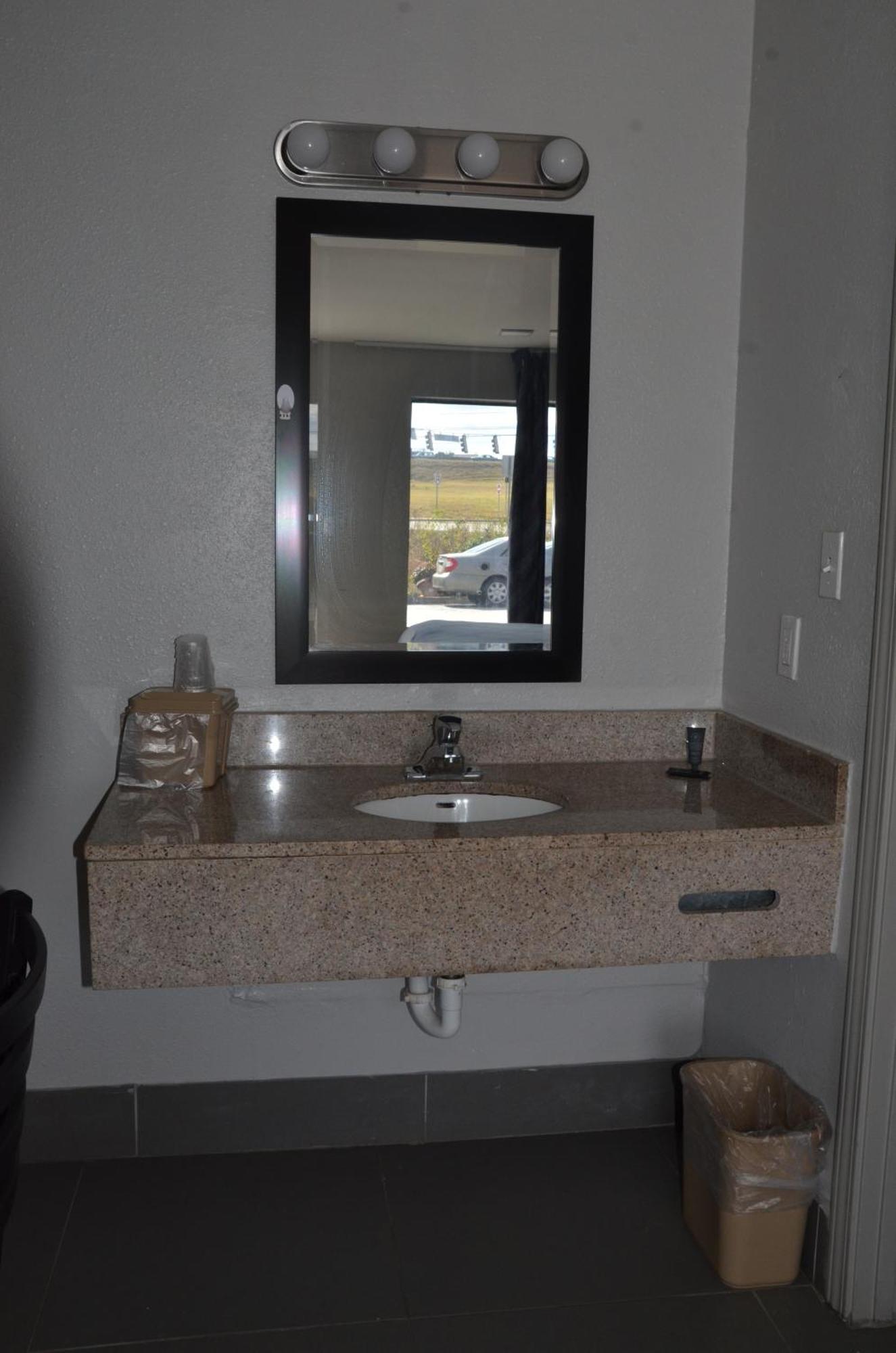 My Home & Suites Covington Exterior foto